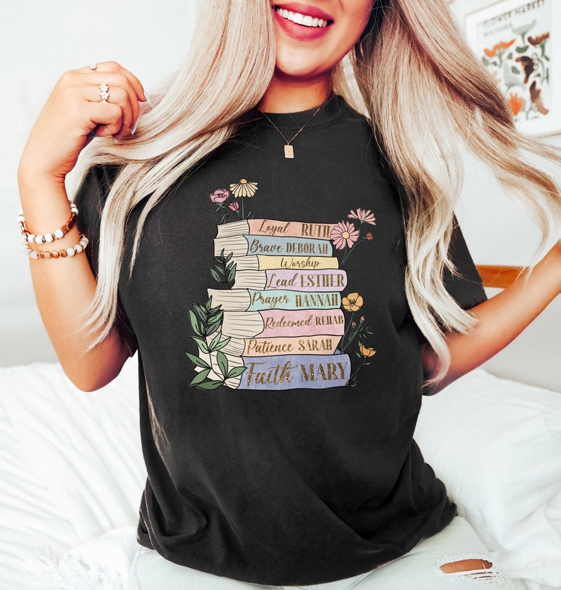 Floral Faith Book Lover T-shirt